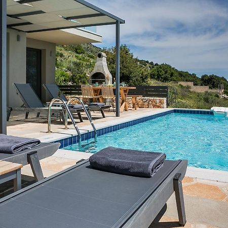Villa Blue Sea Spathíon Exterior photo