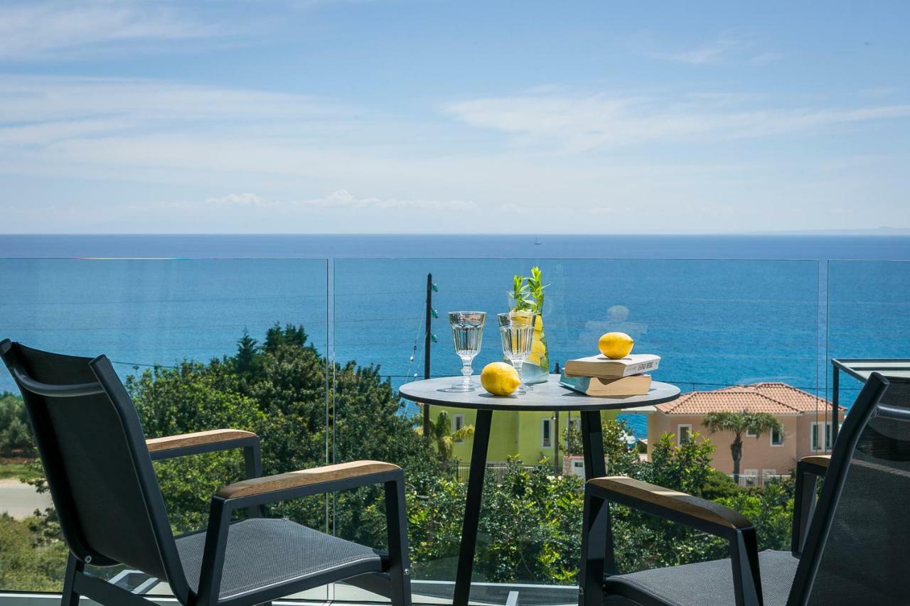 Villa Blue Sea Spathíon Exterior photo
