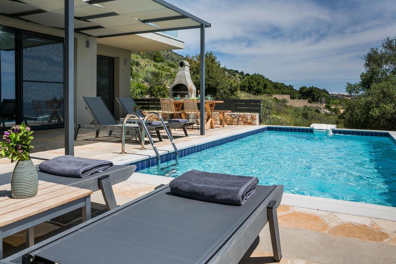 Villa Blue Sea Spathíon Exterior photo